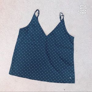 Free with an item that’s $7+ !! Abercrombie top xs